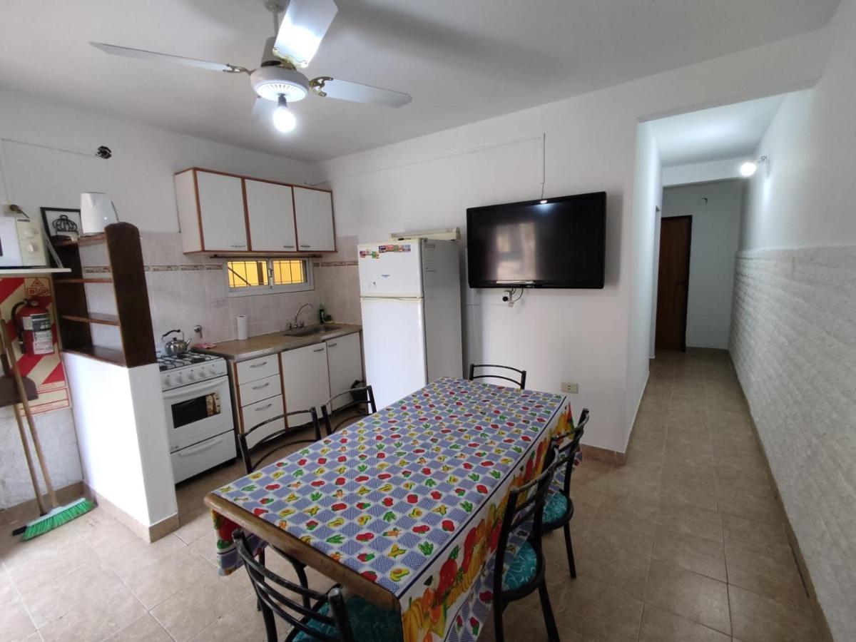 Hugo 1 Apartment
